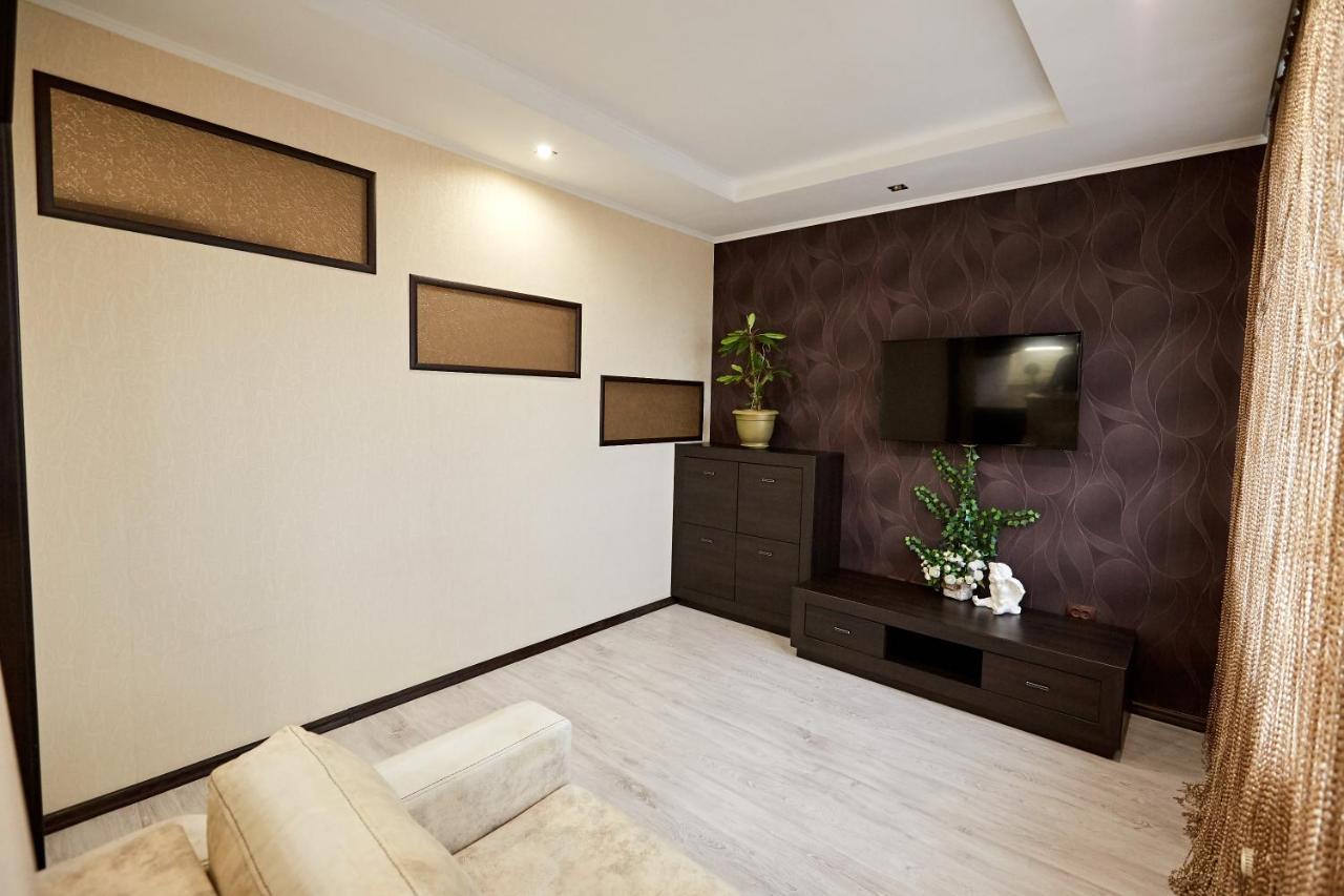 Babylon Apartments On Vidinska Rivne Zewnętrze zdjęcie
